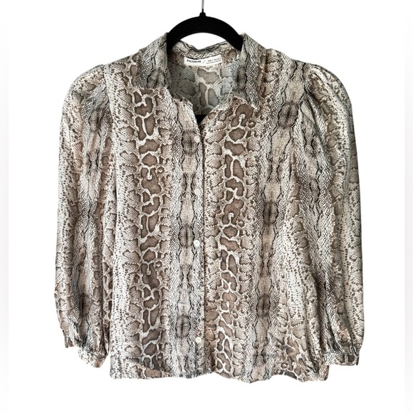Pull & Bear Viscose Snake Print Puff Sleeve Gray Blouse Size Small - Picture 1 of 5